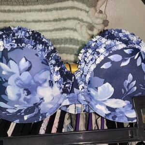 NEW Gilly Hicks Strapless Pushup Bra 36C